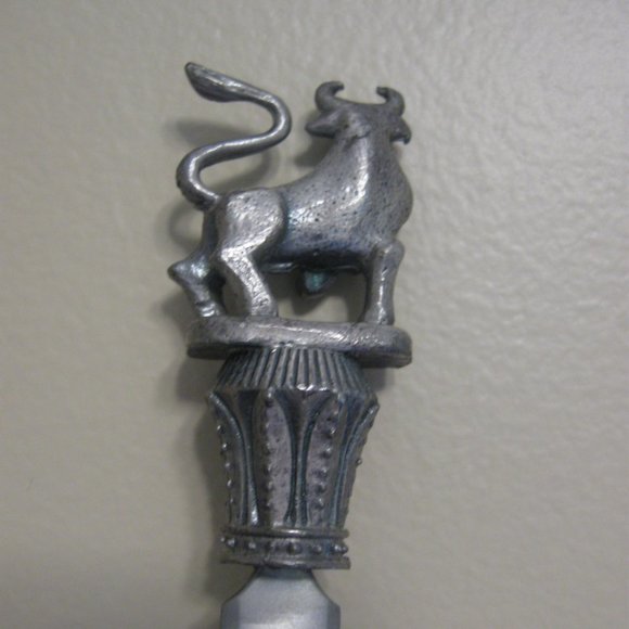 ***SOLD*** Vintage Pewter Letter Opener Merrill Lynch Bull Market Logo - Picture 4 of 5